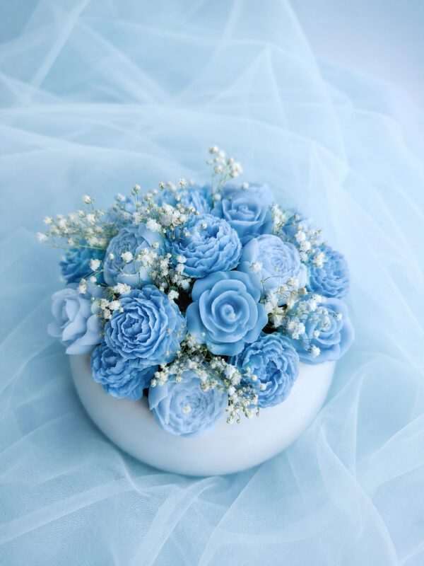 Mixed Rose Bouquet Pot Candle