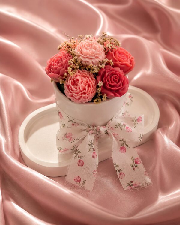 Blush Rose Bouquet Candle